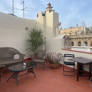 https://original-duplex-in-the-center-of.catalonia-hotels.com