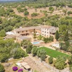 https://finca-son-sureda-agroturismo.balearic-islands.net